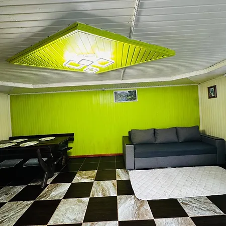 Forest Apartment *